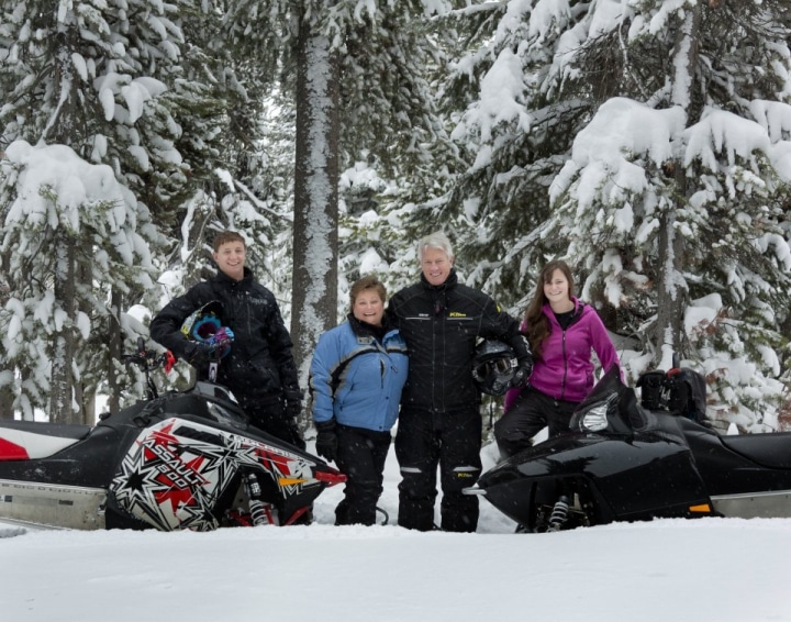 A family picture outdoors on  location by Addison Photography.